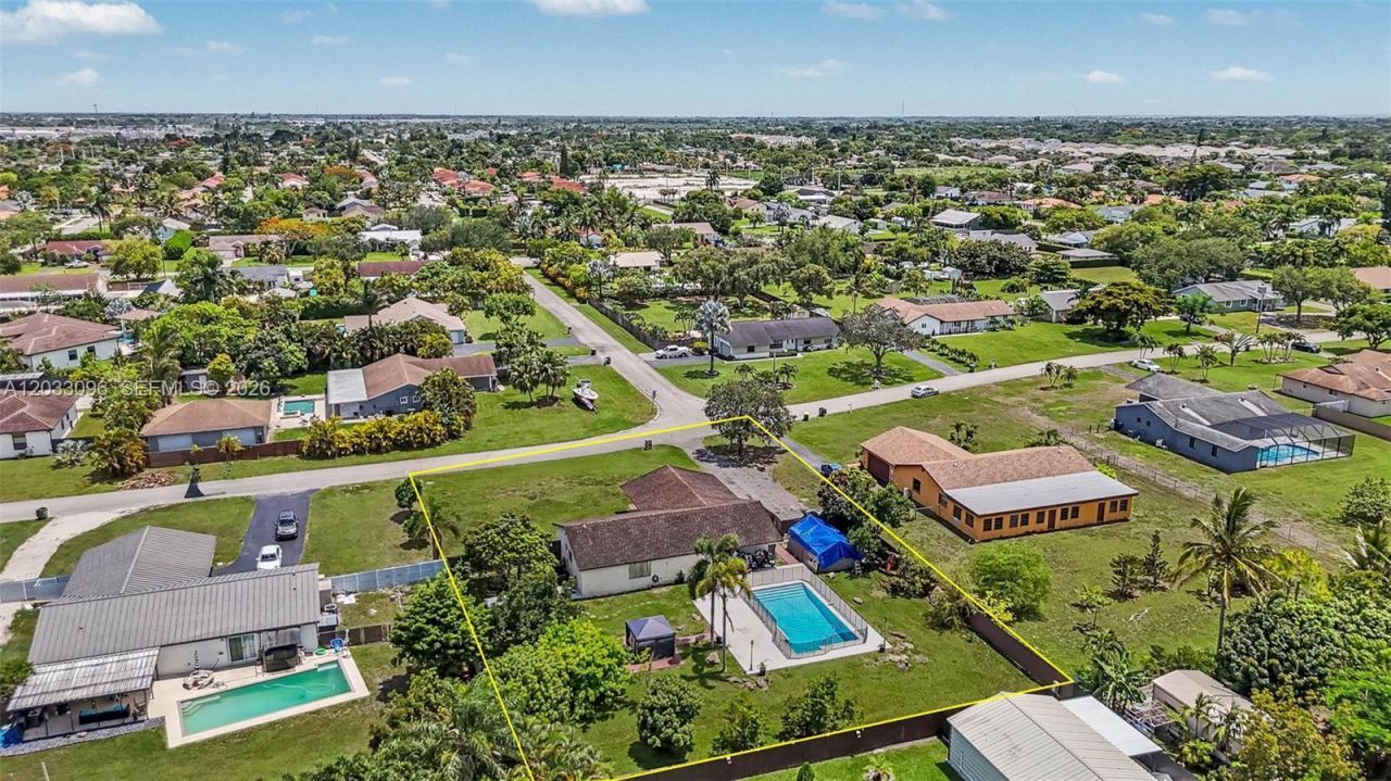 1475 NW 19 St , Homestead, FL 33030 Photo