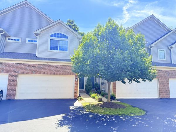 2307 Stoughton Drive , Aurora, IL 60502