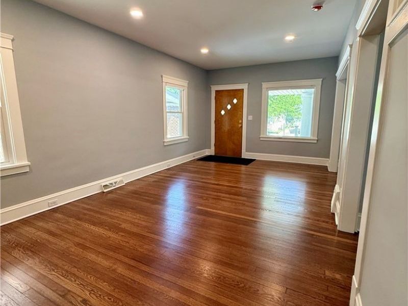 1650 Elbur Avenue, Lakewood, OH 44107 Photo 8