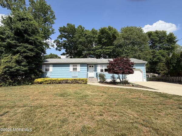 1905 Finderne Street, Oakhurst, NJ 07755