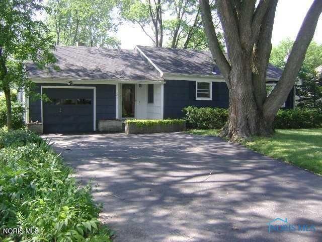 544 Clarion Avenue , Holland, OH 43528 Main Photo