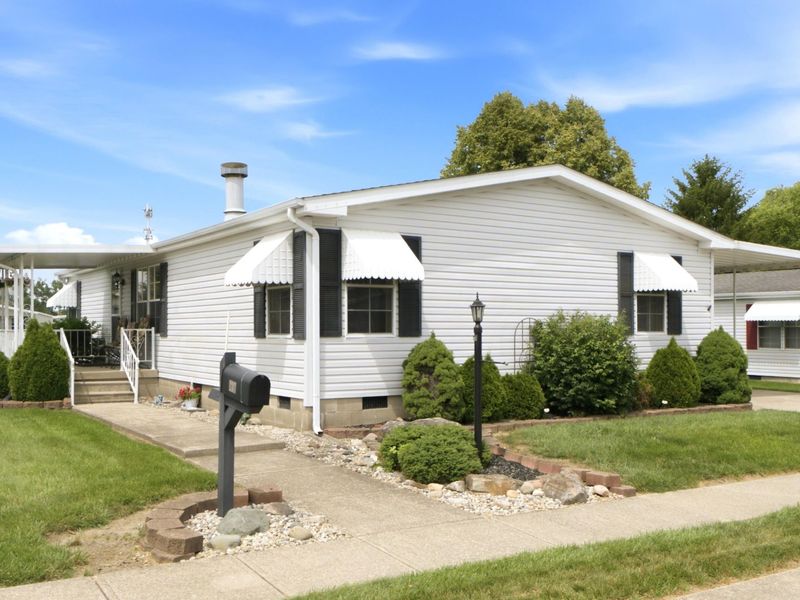225 Heather Lane, Fairborn, OH 45324 Photo 2
