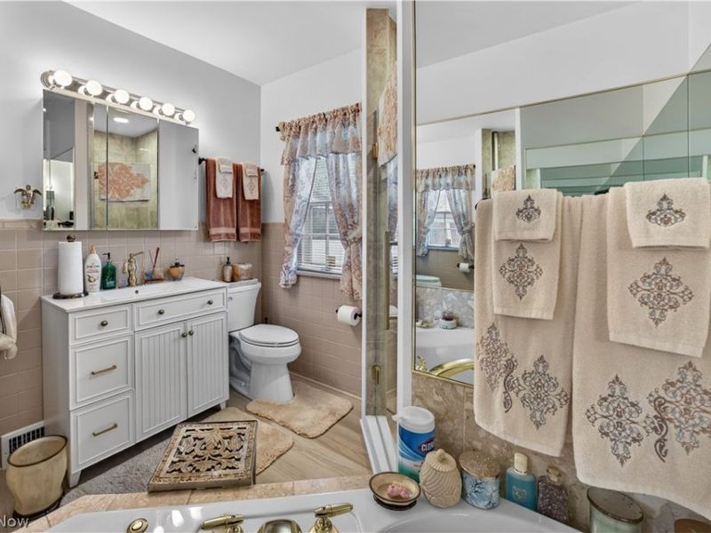 2140 Lamberton Road, Cleveland Heights, OH 44118 Photo 22