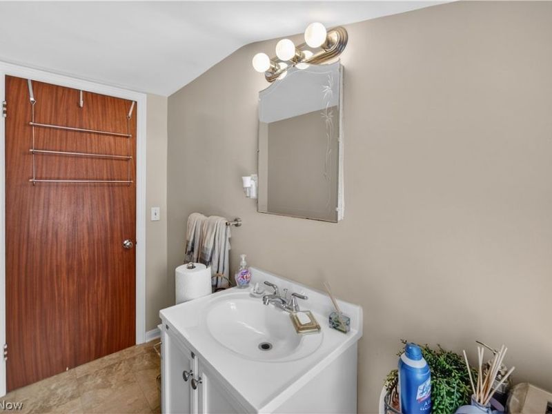 2140 Lamberton Road, Cleveland Heights, OH 44118 Photo 34