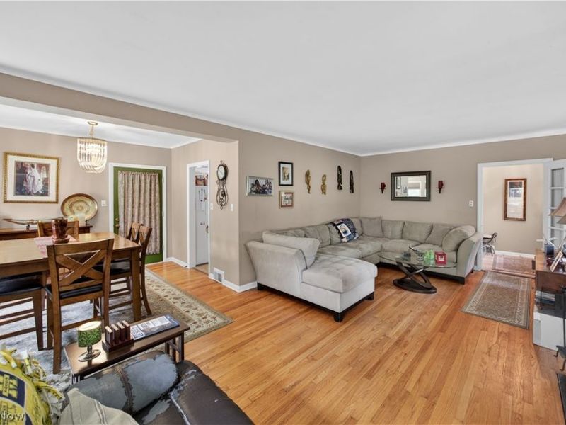 2140 Lamberton Road, Cleveland Heights, OH 44118 Photo 5