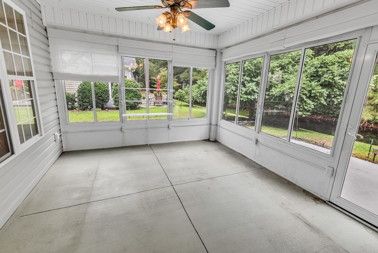 209 Candlewood Dr. Photo 35