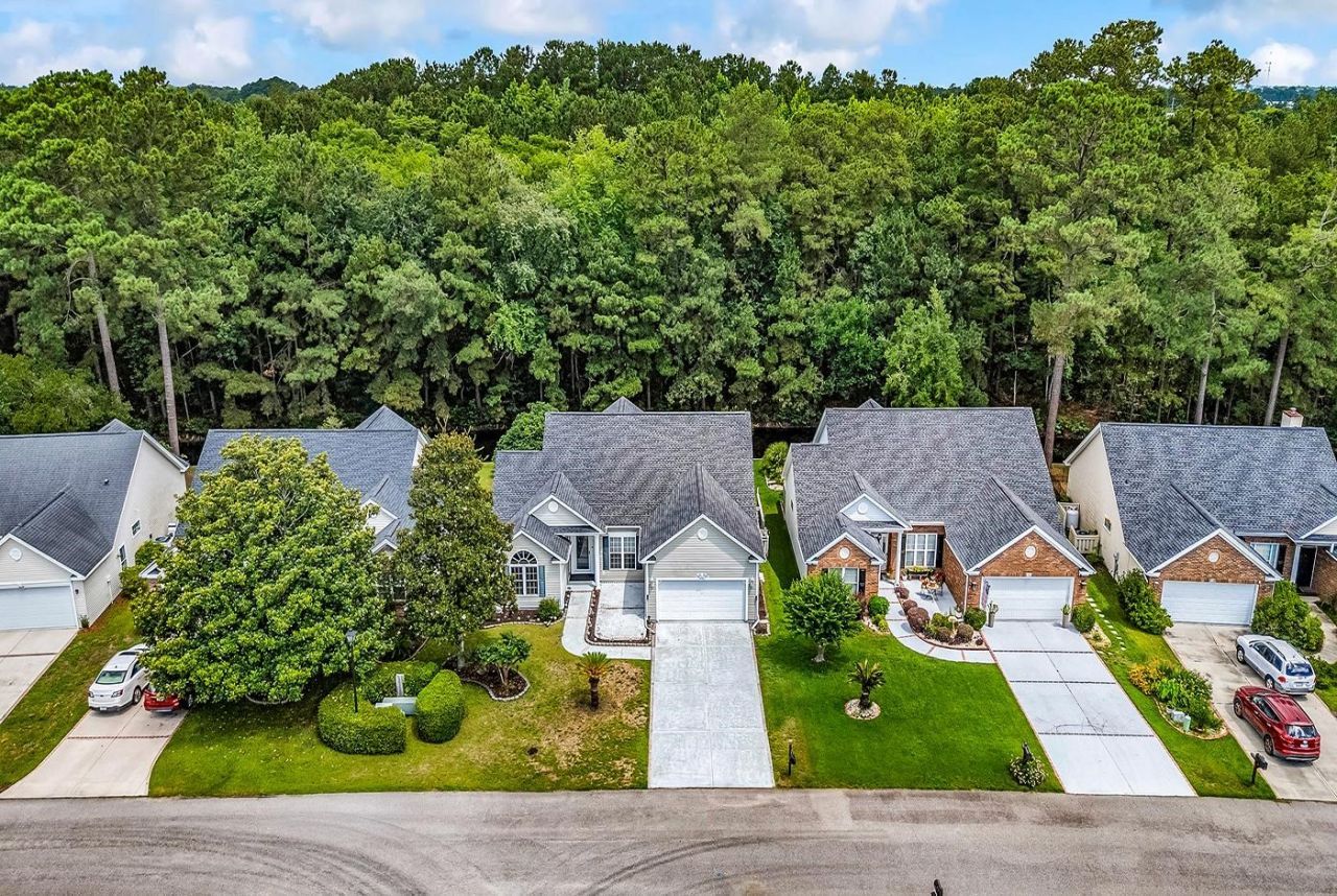 209 Candlewood Dr. Photo 63