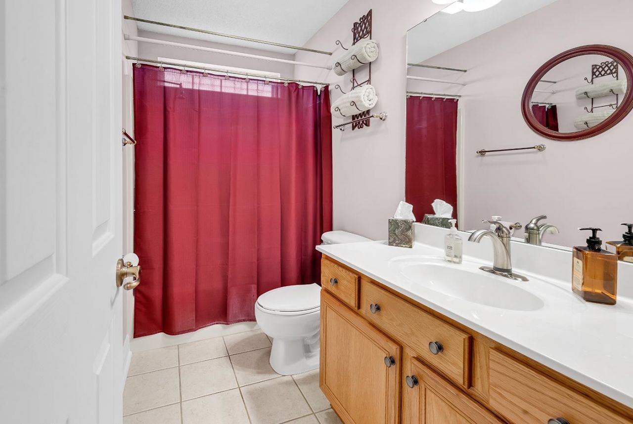 209 Candlewood Dr. Photo 7