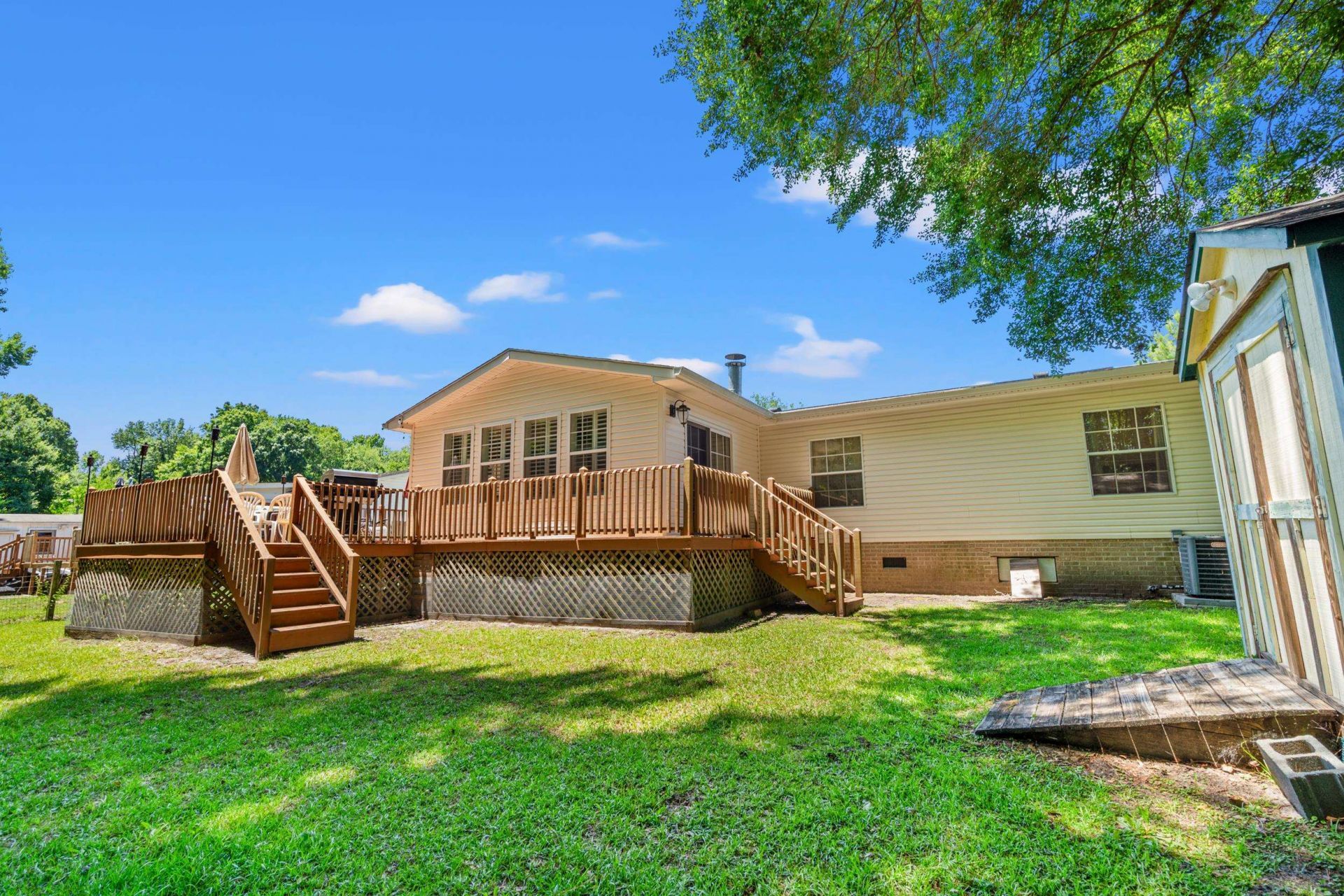 527 Grapevine St.  Photo 28