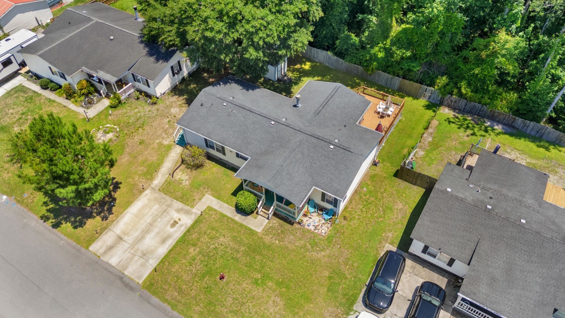 527 Grapevine St.  Photo 30