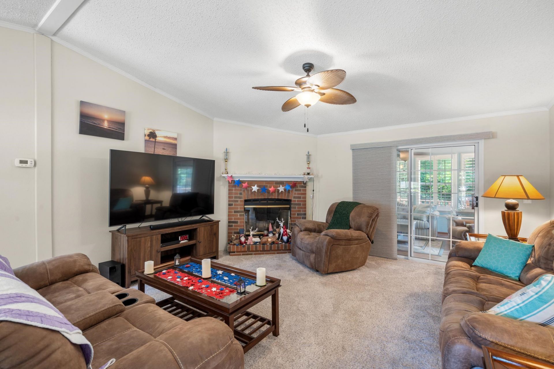 527 Grapevine St.  Photo 6