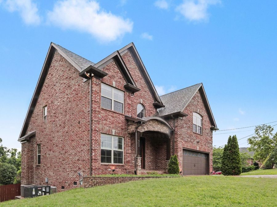 Property Image 4