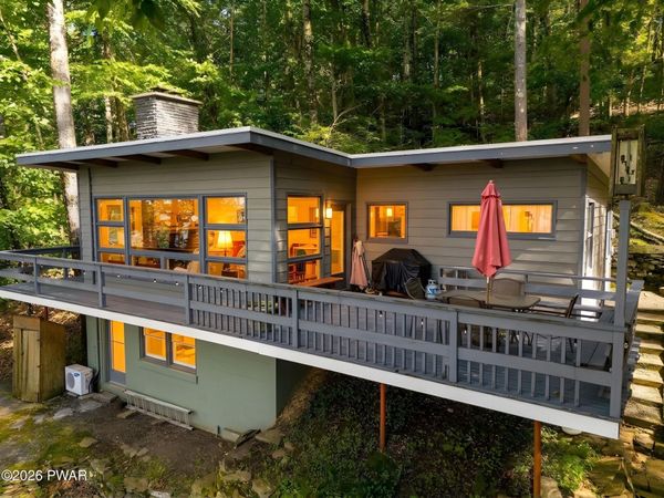 123 Clark Drive , Paupack, PA 18451