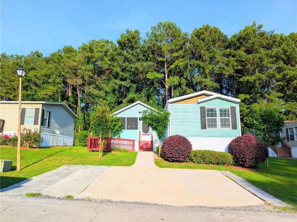 4255 Smoke Creek 37B Parkway , Snellville, GA 30039