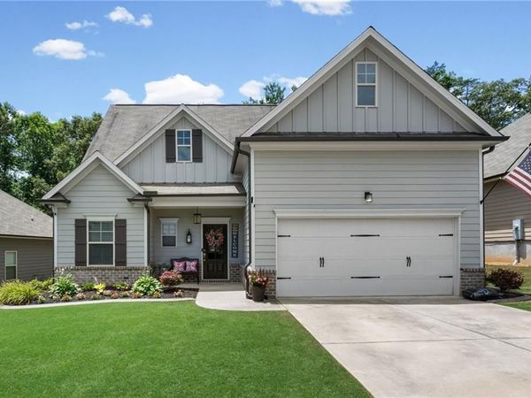 298 Gunier Circle, Dawsonville, GA 30534
