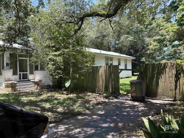 553 Magnolia Road, Mobile, AL 36606