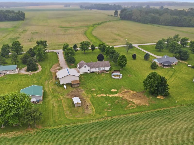 1710 Irvin Road, Jamestown, OH 45335 Photo 4