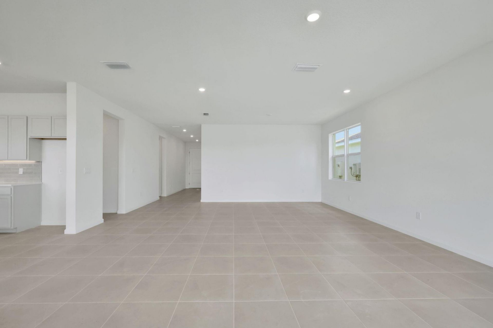 10724 NW Suncrest Lp, Port Saint Lucie, FL 34987 Photo