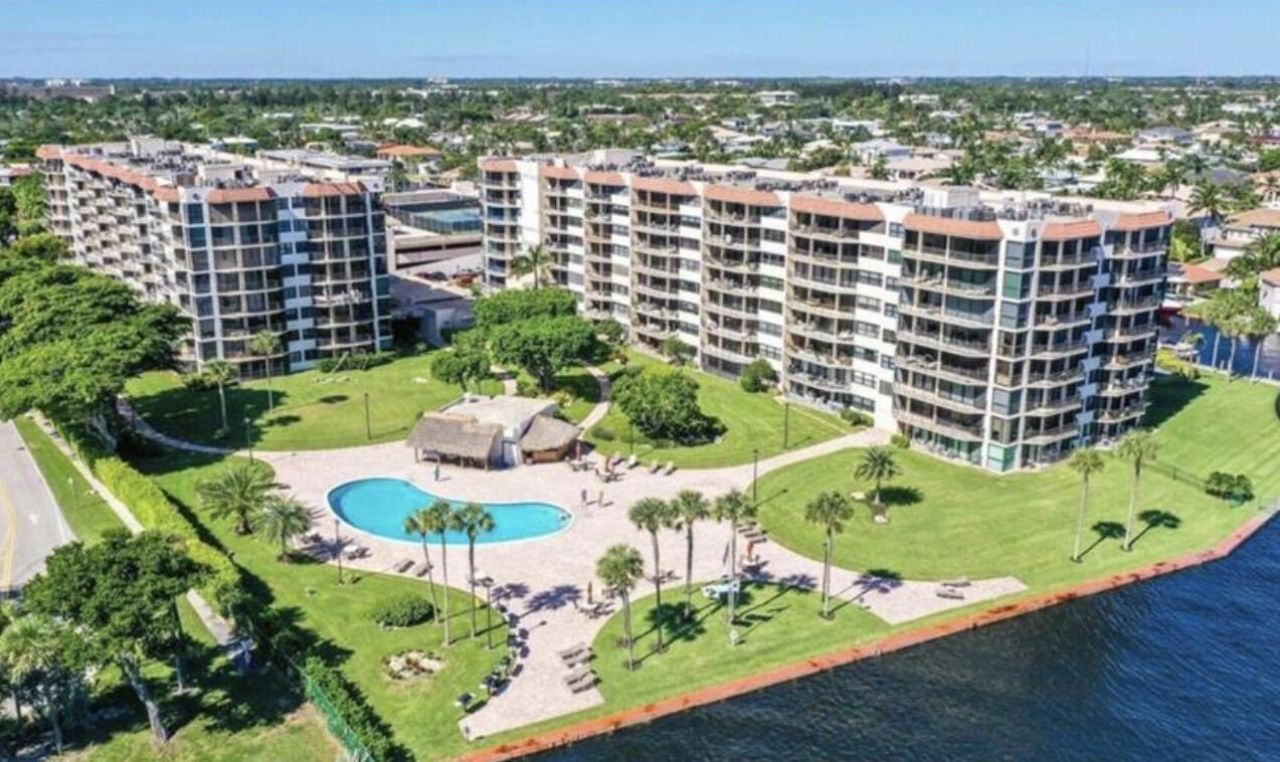 859 Jeffery Street, Unit 3030, Boca Raton, FL 33487 Photo