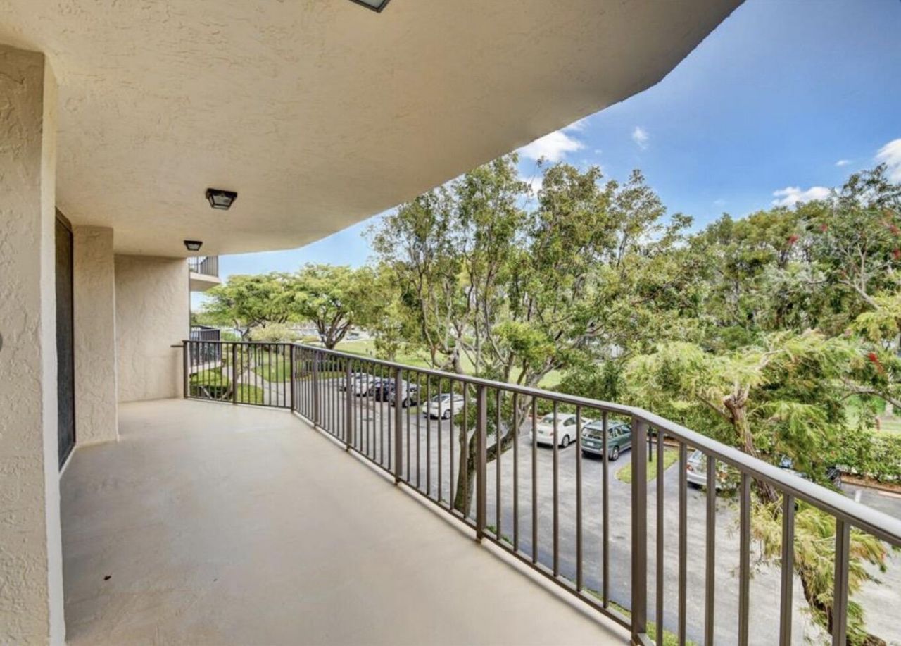 859 Jeffery Street, Unit 3030, Boca Raton, FL 33487 Photo
