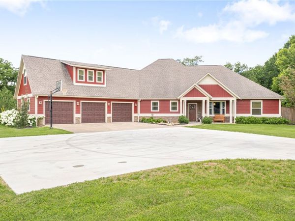 9180 Lee Harris Road , Bentonville, AR 72713