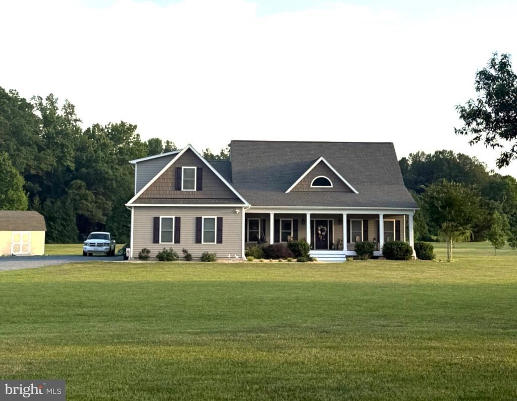 946 Federal Farm Road, Montross, VA 22520 Main Photo