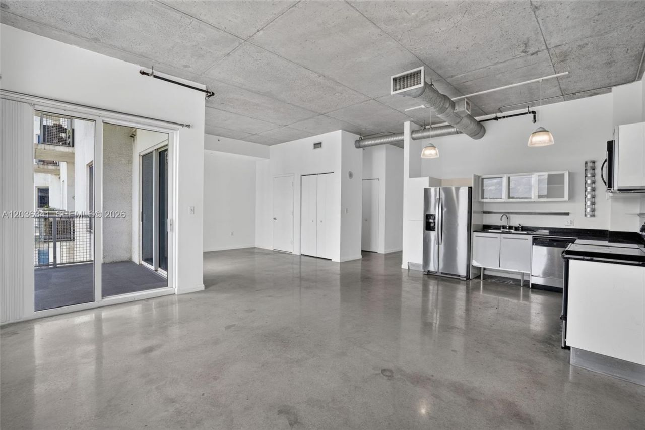 10 SW South River Dr, Unit 1010, Miami, FL 33130 Photo