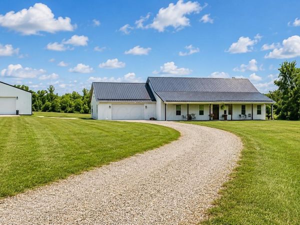 7101 Pleasantview Road SE, Bremen, OH 43107
