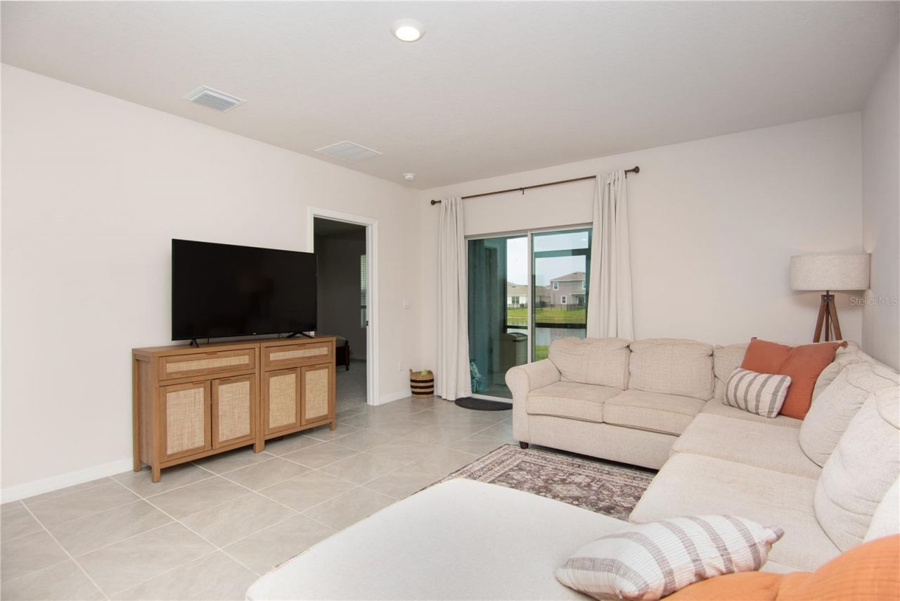 16929 Yard Spring Drive , Bradenton, FL 34211 Photo
