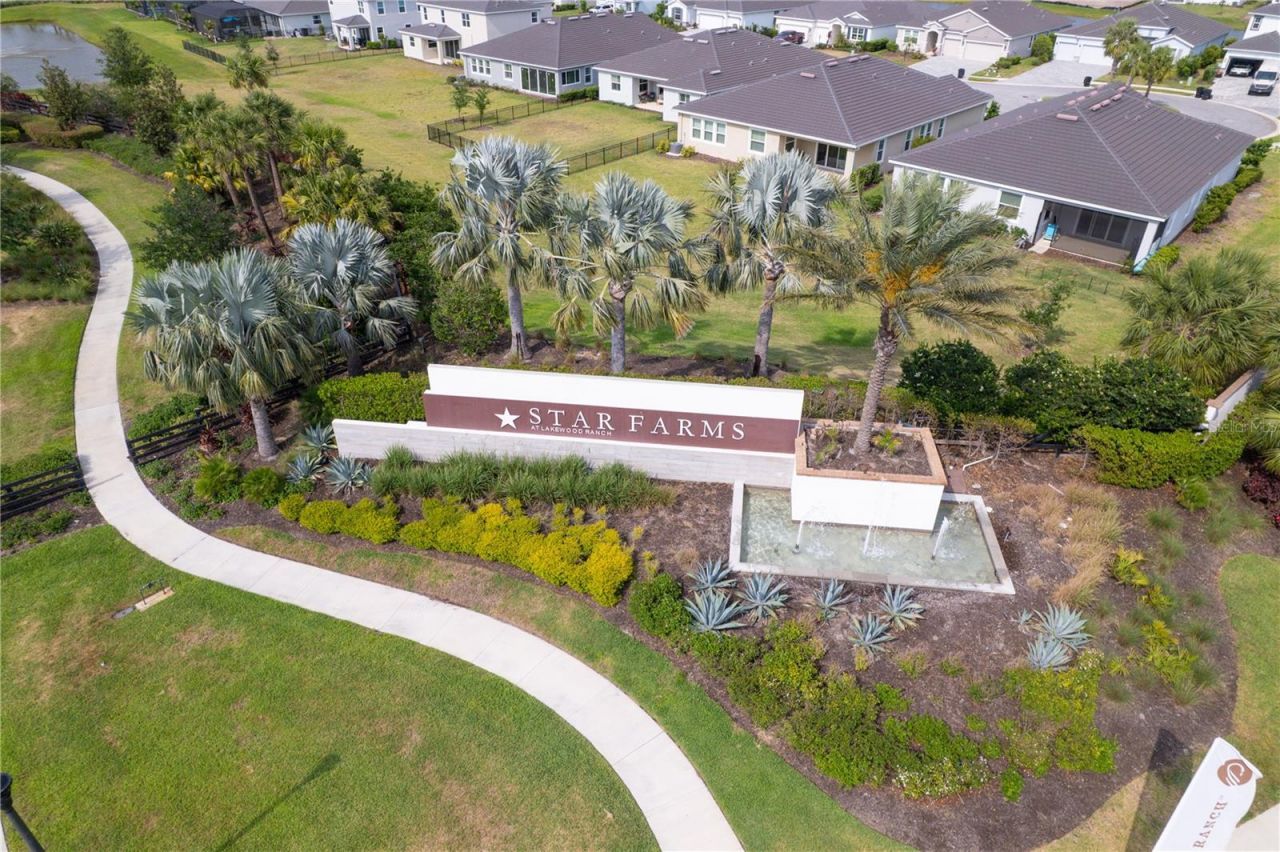 16929 Yard Spring Drive , Bradenton, FL 34211 Photo