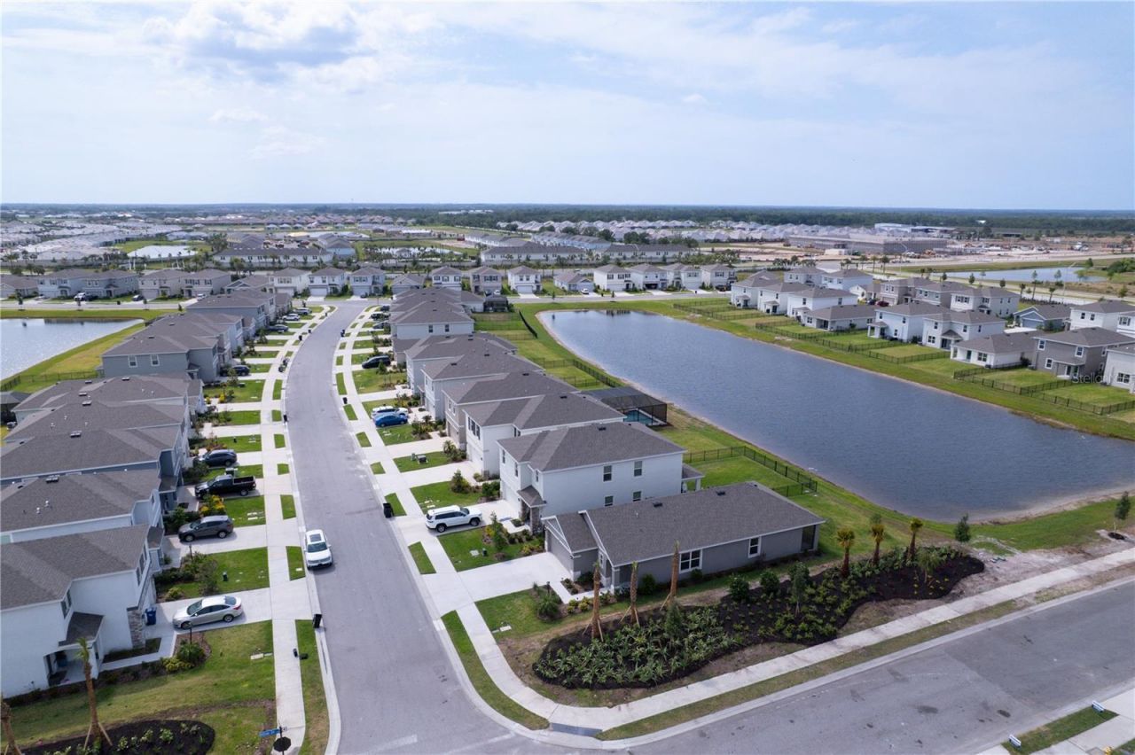 16929 Yard Spring Drive , Bradenton, FL 34211 Photo