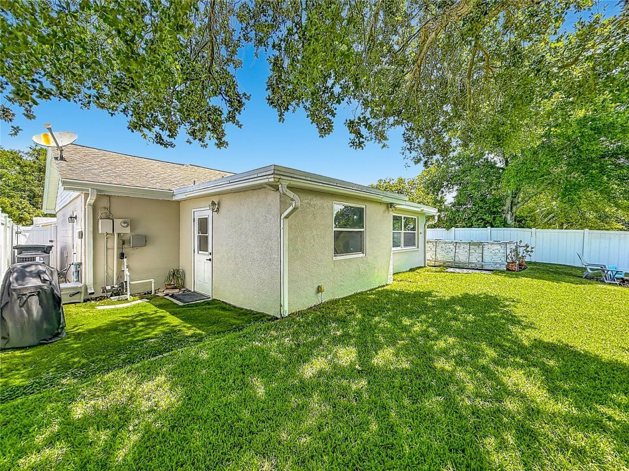 3802 Grayton Drive, New Port Richey, FL 34652 Photo