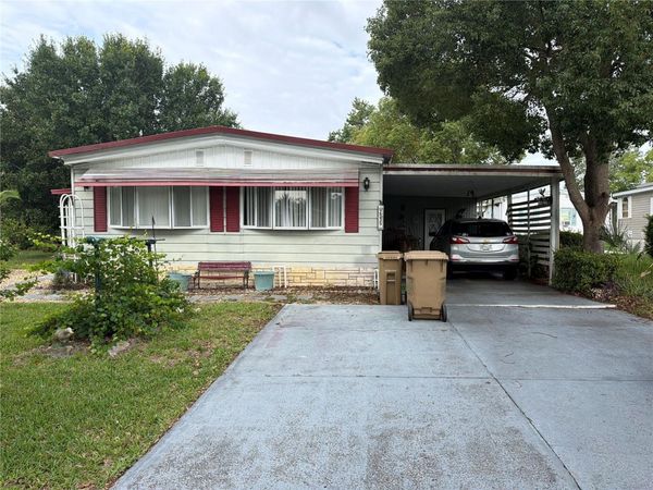 2595 BROOKSIDE CIRCLE , MOUNT DORA, FL 32757