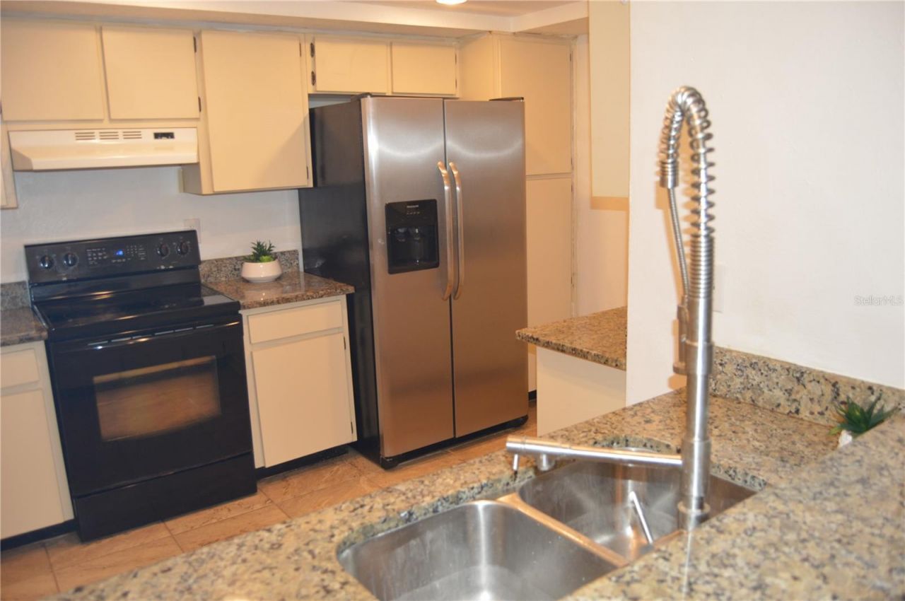 2971 Estancia Boulevard , Unit 412, Clearwater, FL 33761 Photo
