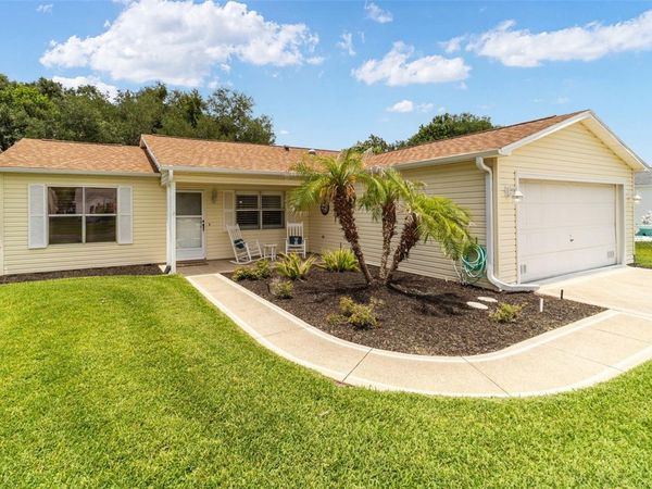 1415 JUAREZ PLACE , LADY LAKE, FL 32159