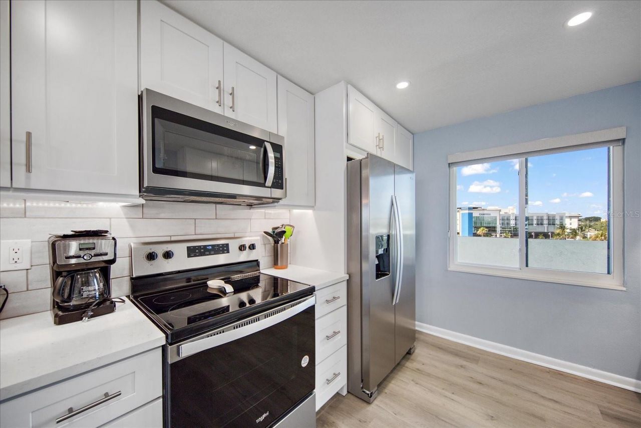 15000 Gulf Boulevard , Unit 602, Madeira Beach, FL 33708 Photo