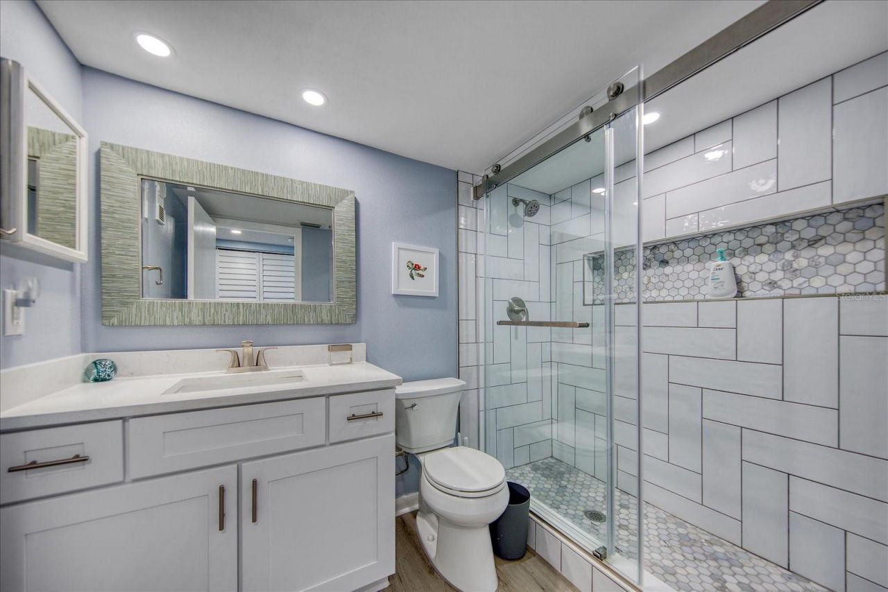 15000 Gulf Boulevard , Unit 602, Madeira Beach, FL 33708 Photo