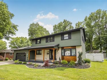 2913 Fairview Avenue , Parkersburg, WV 26104