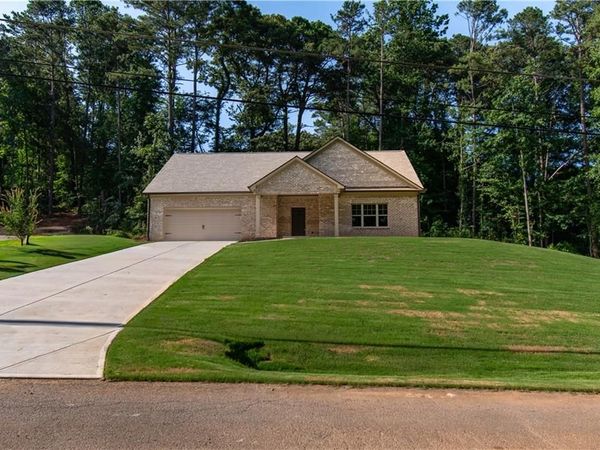 1367 Old Shoal Creek Trail , Canton, GA 30114