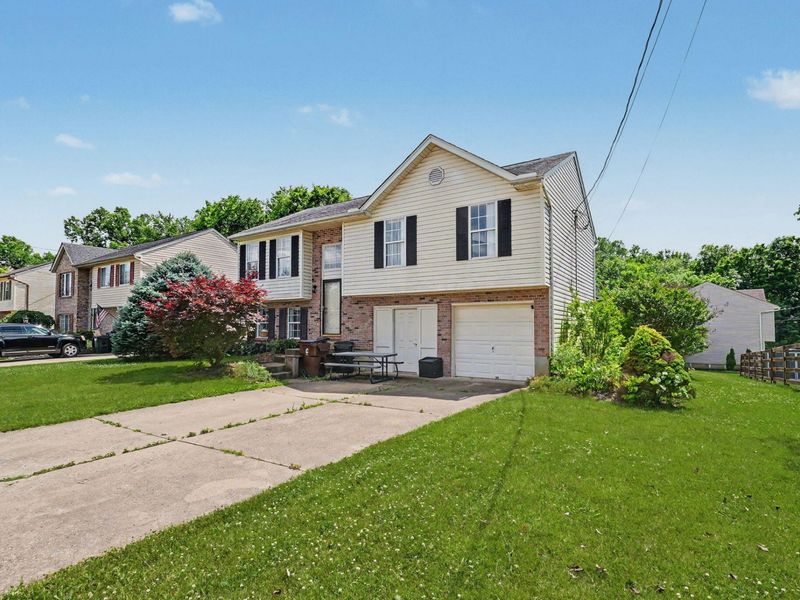 133 Green Hill Drive, Covington, KY 41017 Photo 3