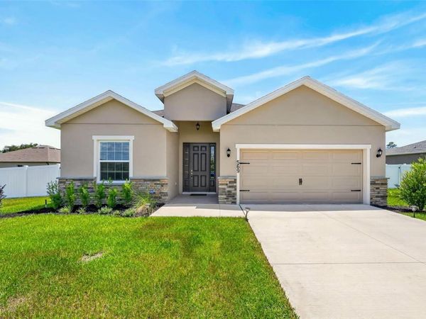 569 SILVER COURSE RADIAL , OCALA, FL 34472