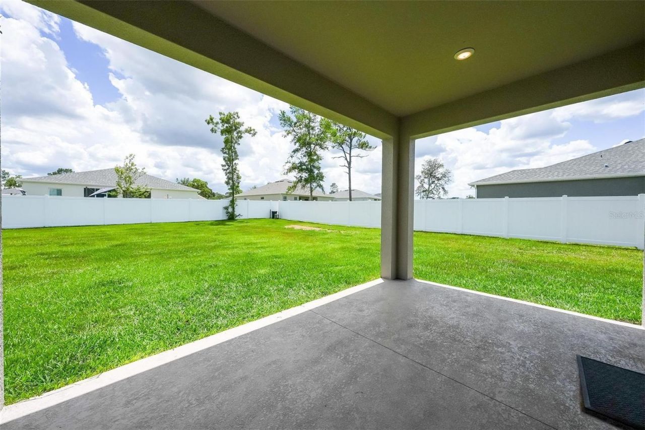569 Silver Course Radial, Ocala, FL 34472 Photo