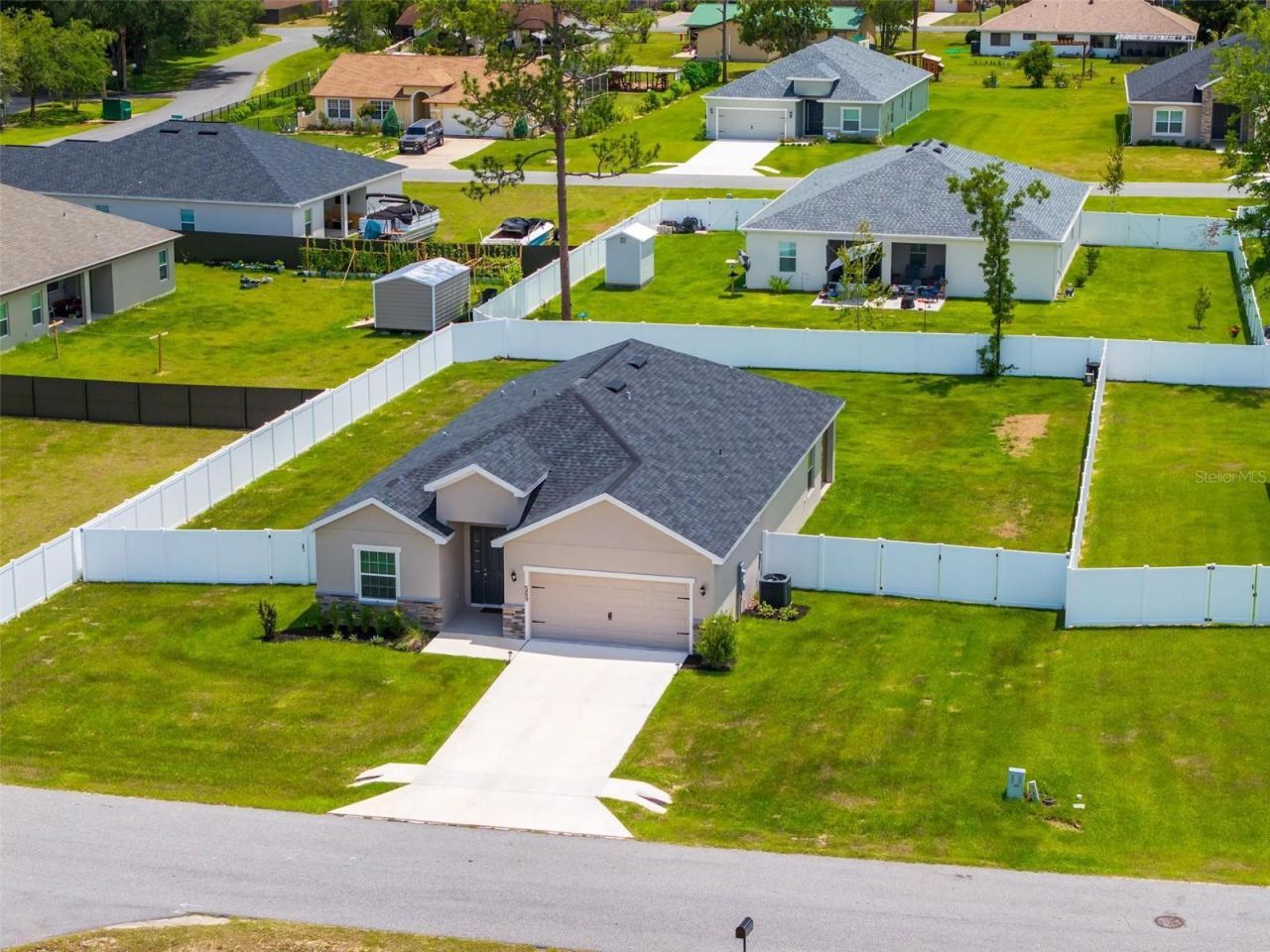 569 Silver Course Radial, Ocala, FL 34472 Photo