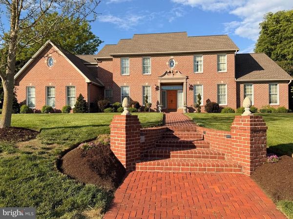 6 HIGHLAND DRIVE, PALMYRA, PA 17078
