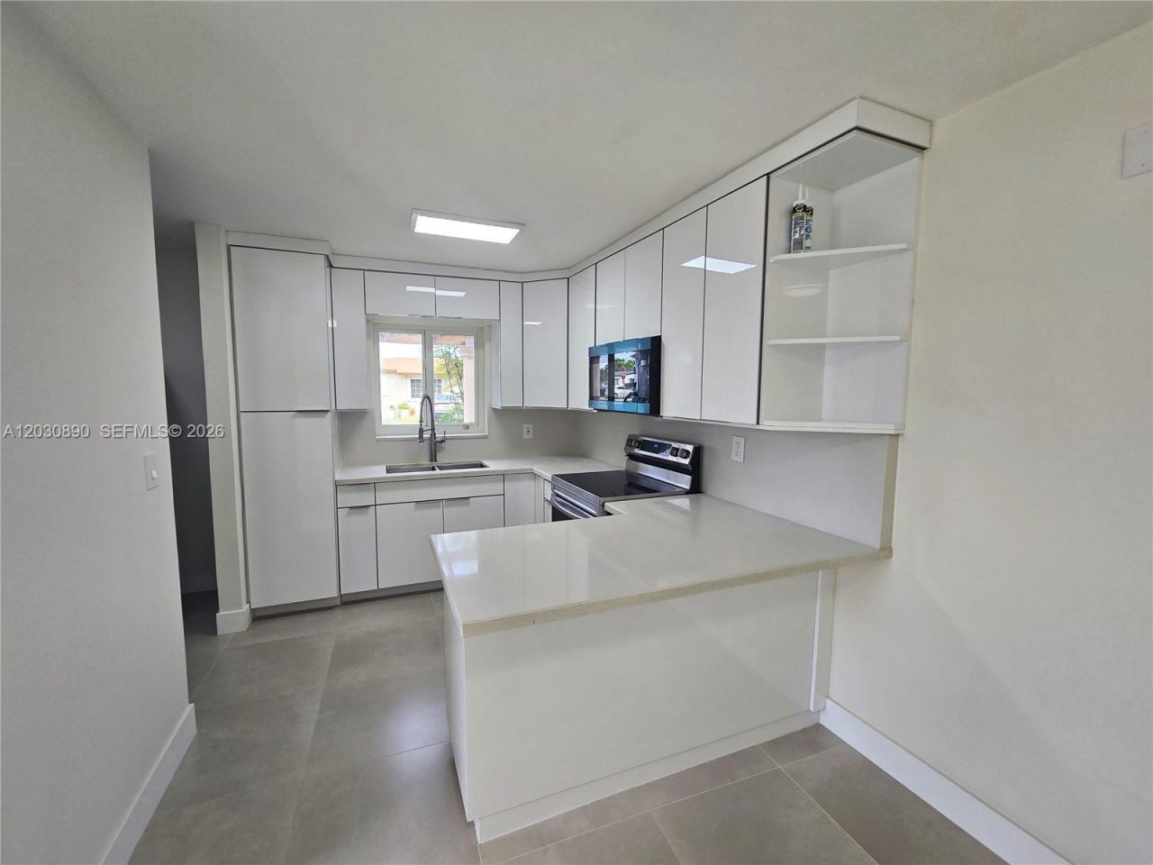 8891 SW 36th St , Unit 8891, Miami, FL 33165 Photo