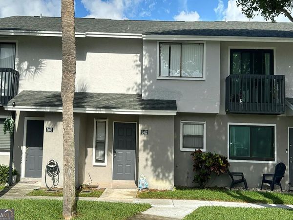 2402 Seaside Drive, Greenacres, FL 33463