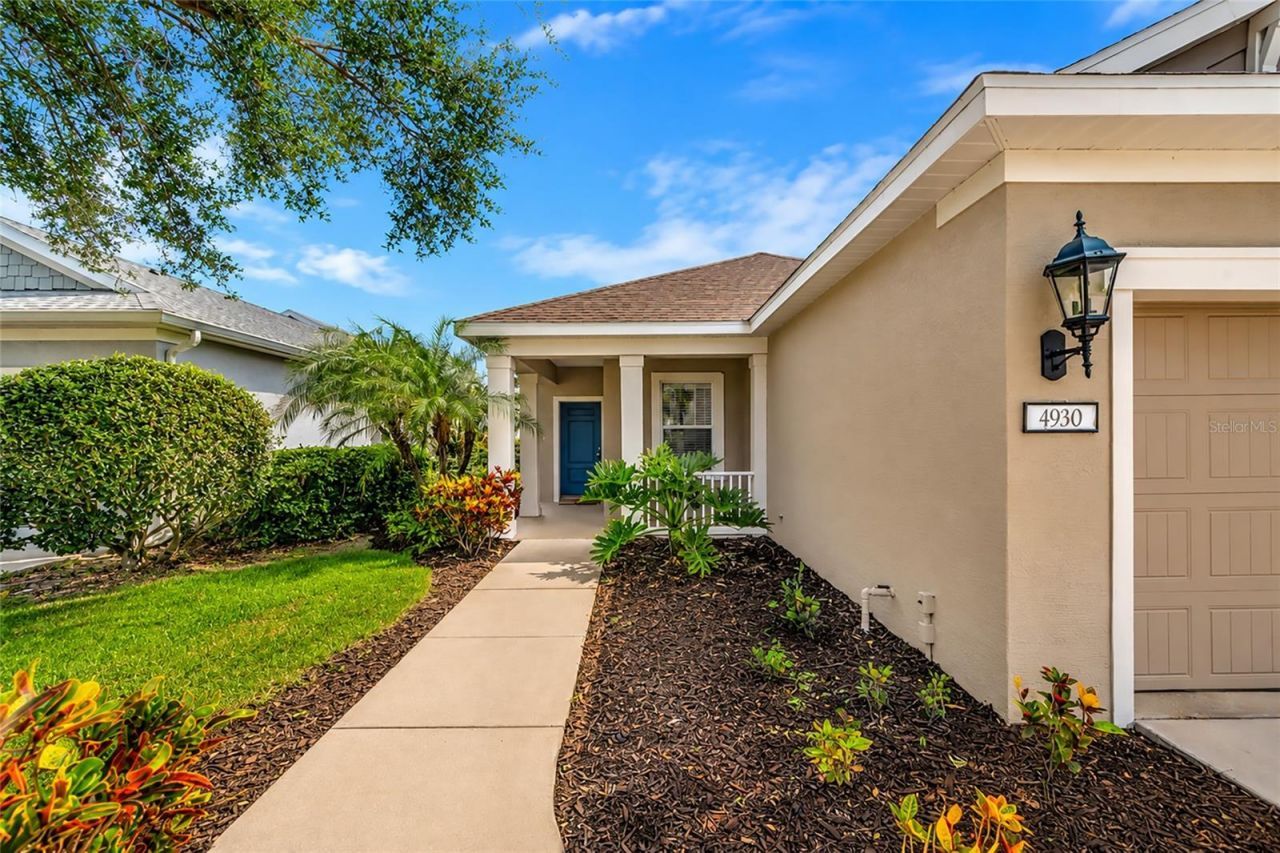 4930 Newport News Circle , Bradenton, FL 34211 Photo