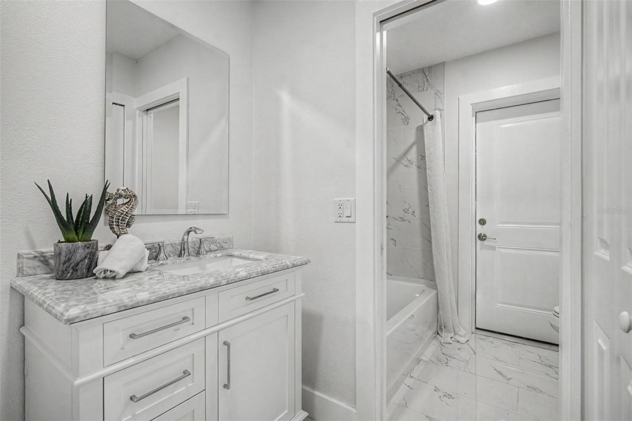 3340 Floramar Terrace, New Port Richey, FL 34652 Photo