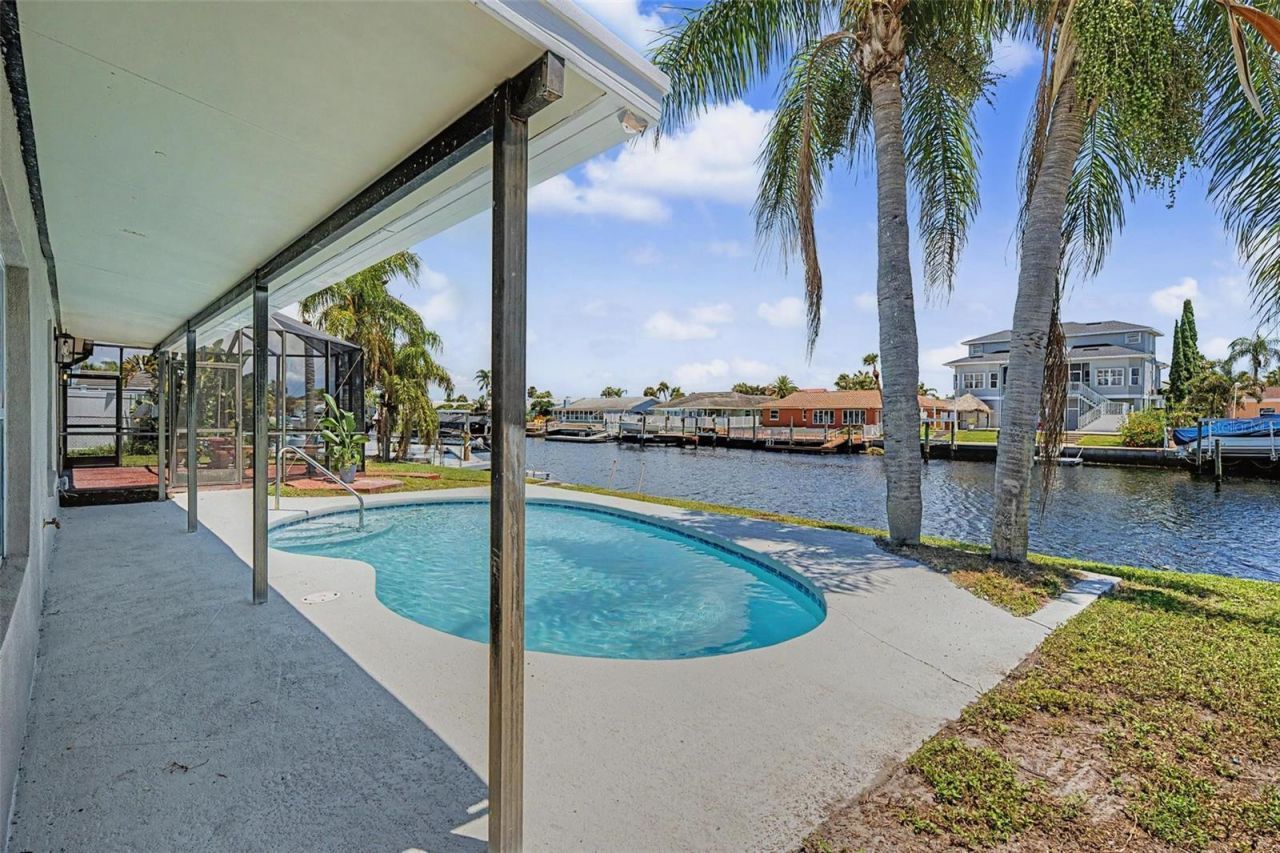 3340 Floramar Terrace, New Port Richey, FL 34652 Photo