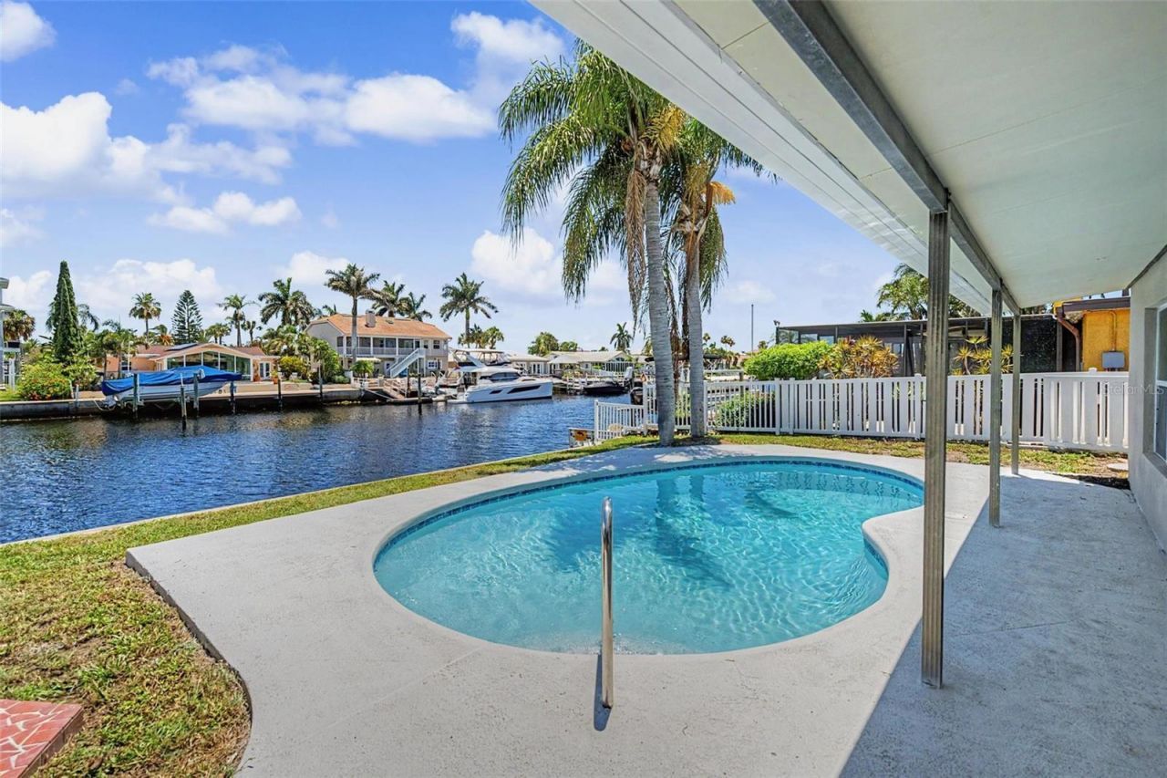 3340 Floramar Terrace, New Port Richey, FL 34652 Photo